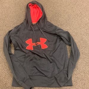 Under Armour sweatshirt
